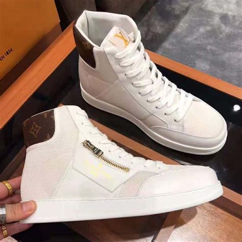 lv rivoli sneaker white|louis vuitton rivoli trainer.